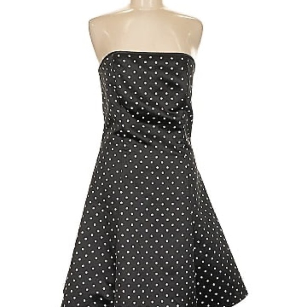 Elegant Black Polka Dot Strapless Dress